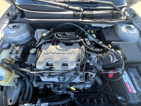 Used 2002 Oldsmobile Alero GL image 16