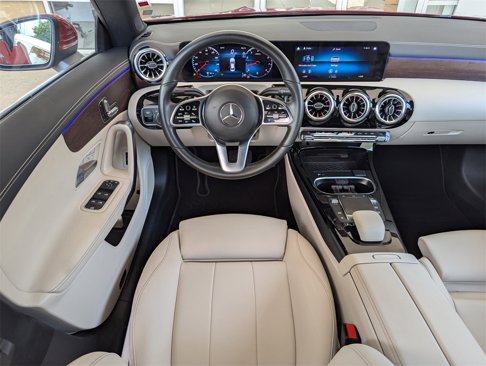 Used 2023 Mercedes-Benz CLA 250 image 14