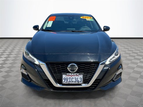 Used 2022 Nissan Altima 2.5 SV image 2