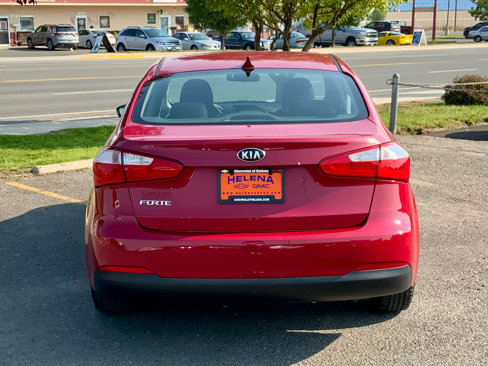 Used 2016 Kia Forte LX image 4