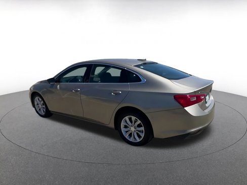 Used 2024 Chevrolet Malibu LT image 10