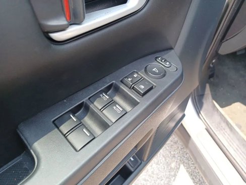 Used 2015 Honda Pilot EX-L image 10