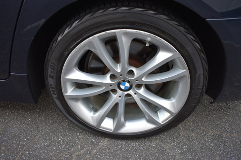 Used 2015 BMW 550i Sedan image 40