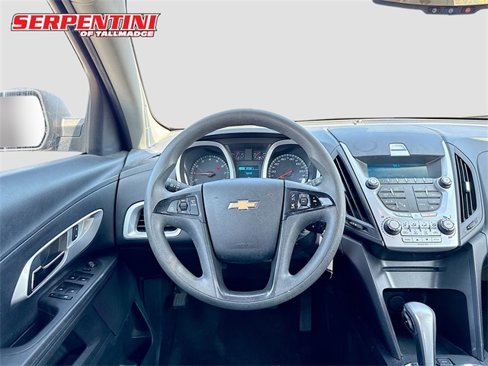 Used 2015 Chevrolet Equinox LS image 21