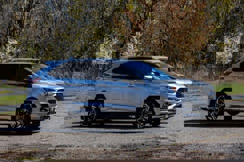 Used 2019 Ford Edge ST w/ Cargo Accessory Package image 3
