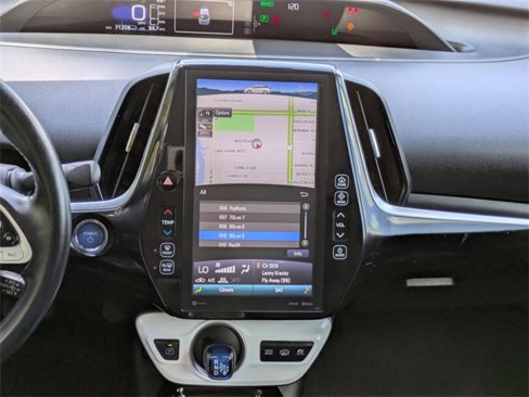 Used 2019 Toyota Prius Prime Premium image 18
