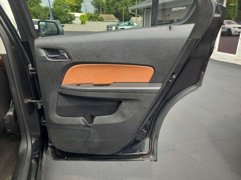 Used 2016 Chevrolet Equinox LTZ w/ Enhanced Convenience Package image 39