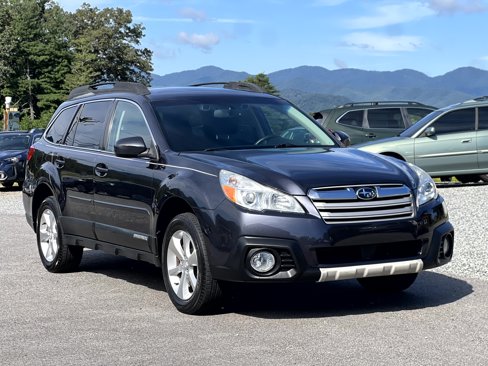 Used 2013 Subaru Outback 3.6R Limited image 1