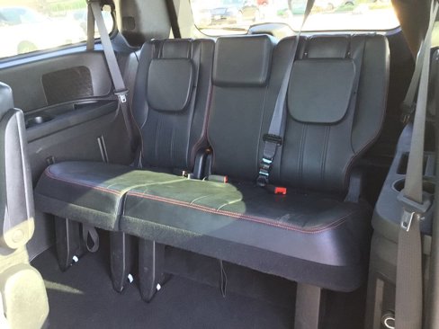 Used 2019 Dodge Grand Caravan GT image 12