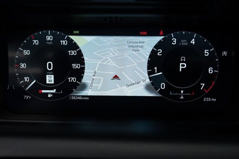 Used 2022 Land Rover Discovery Sport SE image 22