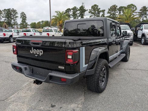 Used 2020 Jeep Gladiator Overland w/ Popular Equipment Package image 3