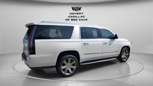 Used 2016 Cadillac Escalade ESV Luxury image 7