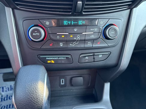 Used 2018 Ford Escape SE image 17