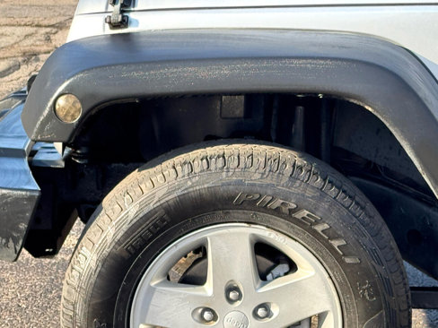 Used 2008 Jeep Wrangler Unlimited X image 24