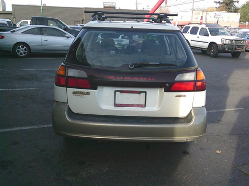 Used 2002 Subaru Outback Wagon image 10