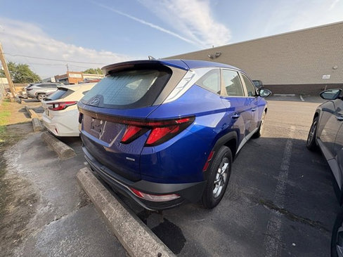 Certified 2024 Hyundai Tucson SE image 5