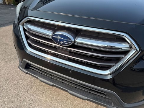 Used 2019 Subaru Outback 2.5i Limited image 18