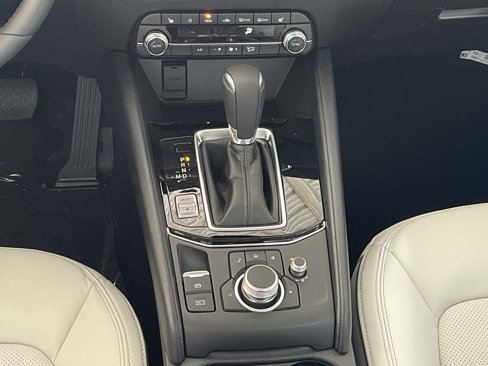 New 2025 MAZDA CX-5 AWD 2.5 S w/ Preferred Package image 4