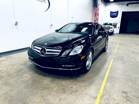 Used 2012 Mercedes-Benz E 350 4MATIC Coupe image 3