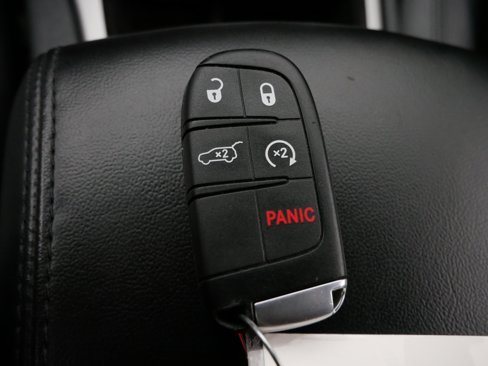 Used 2018 Jeep Grand Cherokee Altitude image 31