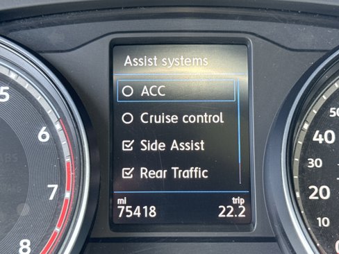 Used 2021 Volkswagen Atlas SE w/ Panoramic Sunroof Package image 23