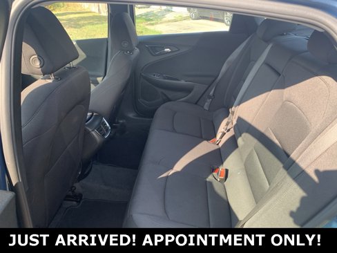 Used 2024 Chevrolet Malibu LT image 10