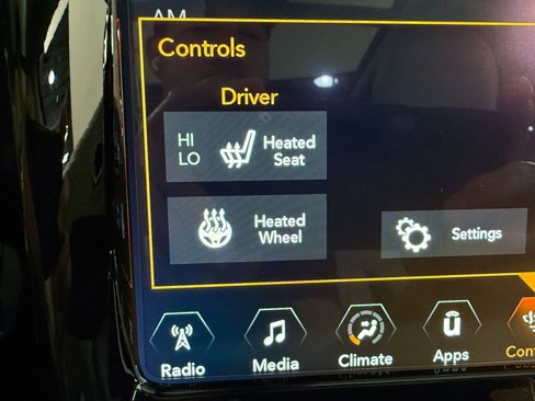 Used 2018 Jeep Compass Limited w/ Navigation Group image 21