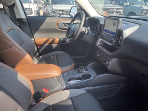 New 2024 Ford Bronco Sport Outer Banks image 38