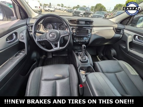 Used 2020 Nissan Rogue Sport SL image 11
