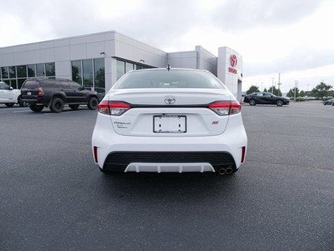 Used 2022 Toyota Corolla SE image 5