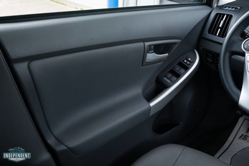 Used 2011 Toyota Prius Five image 9