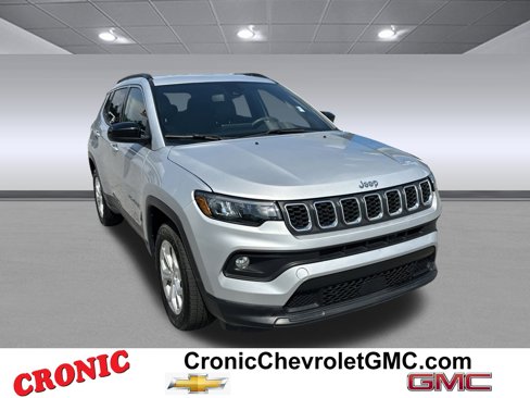 Used 2024 Jeep Compass Latitude image 1