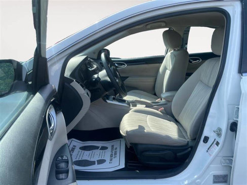 Used 2017 Nissan Sentra SV image 10