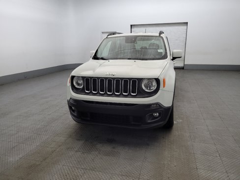 Used 2015 Jeep Renegade Latitude image 15