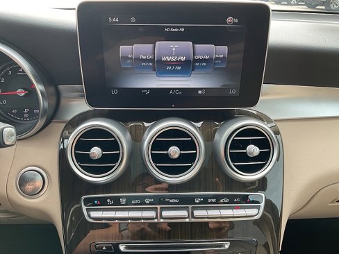 Used 2017 Mercedes-Benz GLC 300 image 17