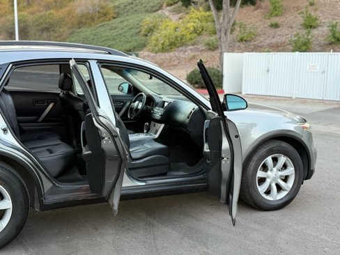 Used 2005 INFINITI FX35 AWD w/ (U01) Technology Pkg image 24