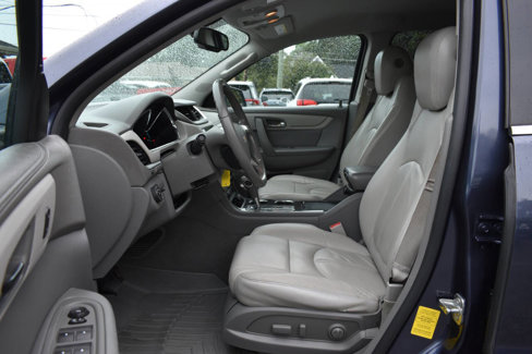 Used 2014 Chevrolet Traverse LT image 7
