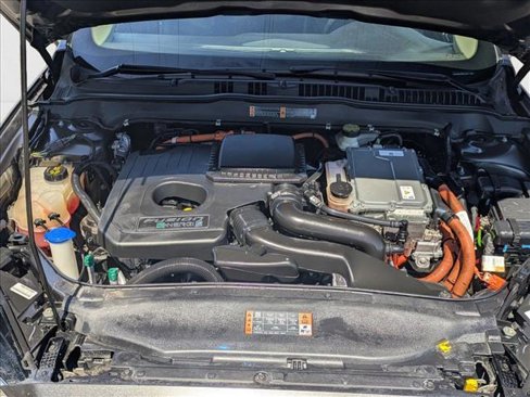 Used 2017 Ford Fusion Energi Titanium image 22