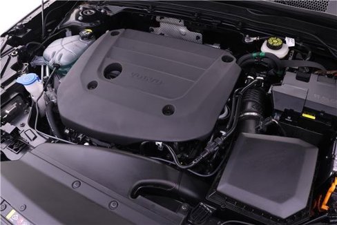 Certified 2025 Volvo XC40 B5 Core w/ Protection Package Premier image 24