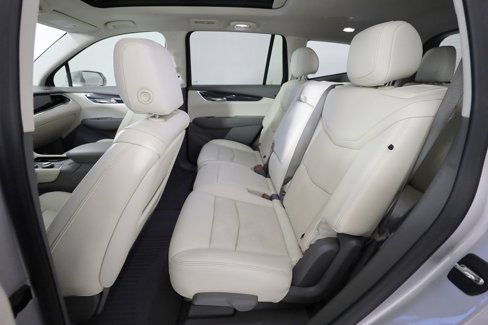 Used 2020 Cadillac XT6 Premium Luxury image 15