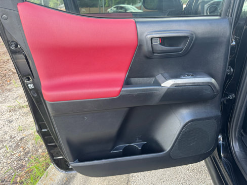 Used 2017 Toyota Tacoma SR5 image 43
