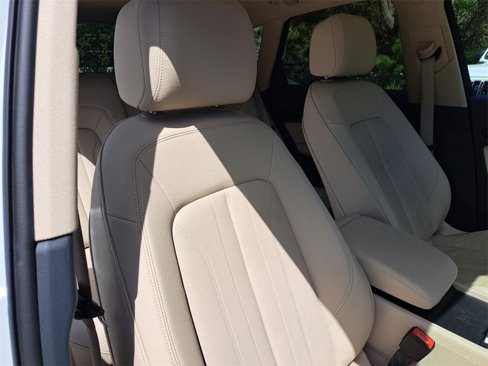 Used 2019 Audi Q5 2.0T Premium Plus w/ Premium Plus Package image 17