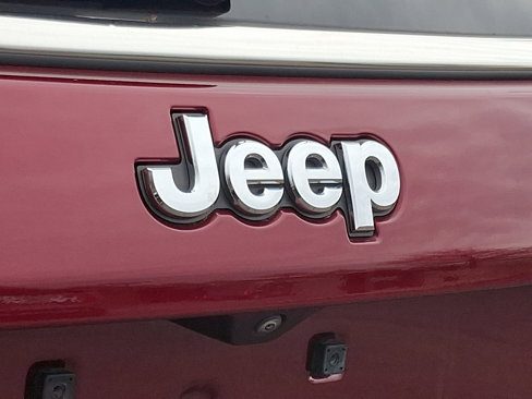 Certified 2022 Jeep Compass Latitude image 29