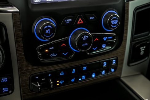 Used 2014 RAM 1500 Laramie w/ Convenience Group image 25