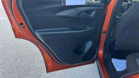 Certified 2023 Chevrolet TrailBlazer LT w/ Convenience Package image 37