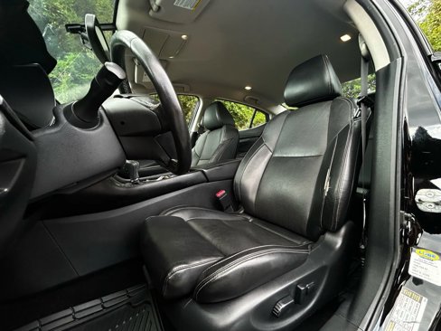 Used 2017 Nissan Maxima 3.5 SV image 29