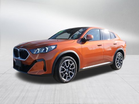 Used 2024 BMW X2 xDrive28i w/ Premium Package image 6