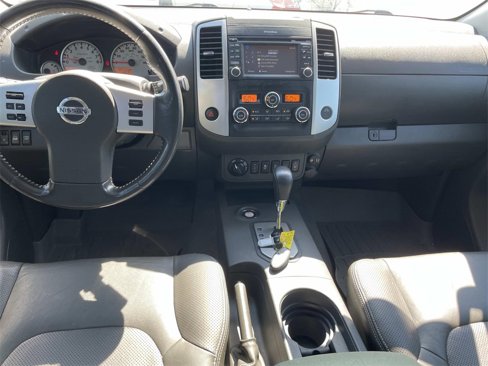Used 2020 Nissan Frontier PRO-4X image 13