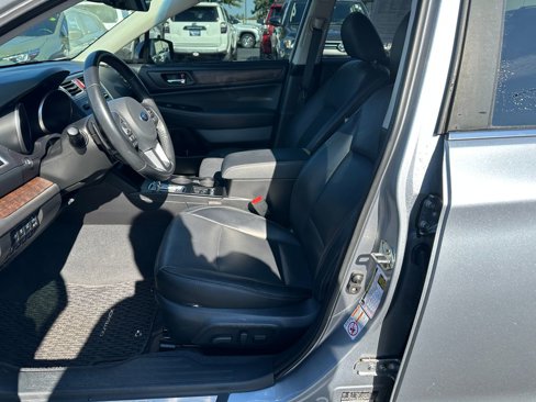 Used 2017 Subaru Outback 2.5i Limited image 13