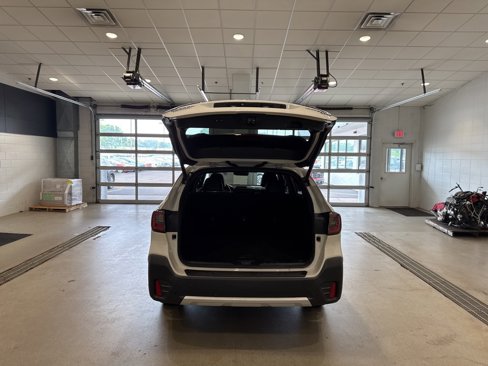 Used 2020 Subaru Outback Limited XT w/ Popular Package #2 image 16